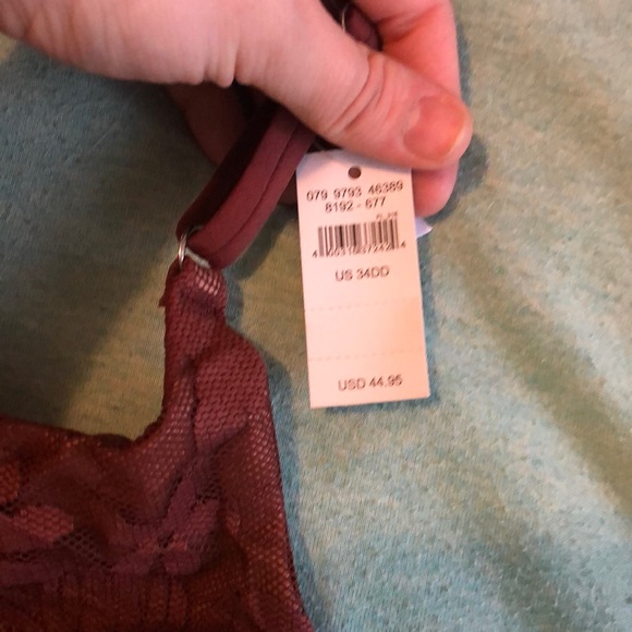 34 DD aerie bra - Picture 2 of 4